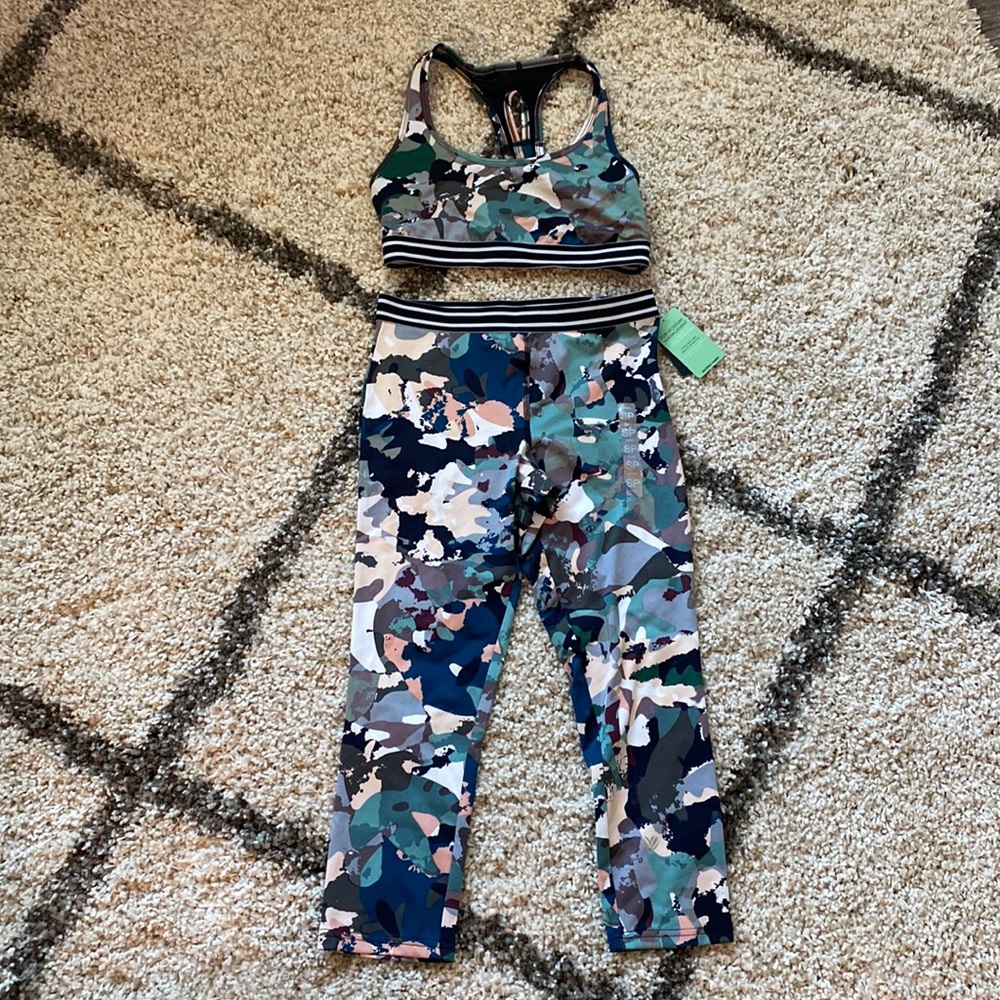 Forever 21 Sports Bra and Legging Set